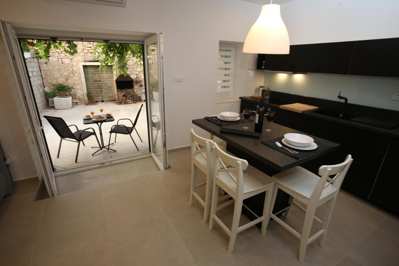 Apartmani Tri Bunje Tribalj 외부 사진