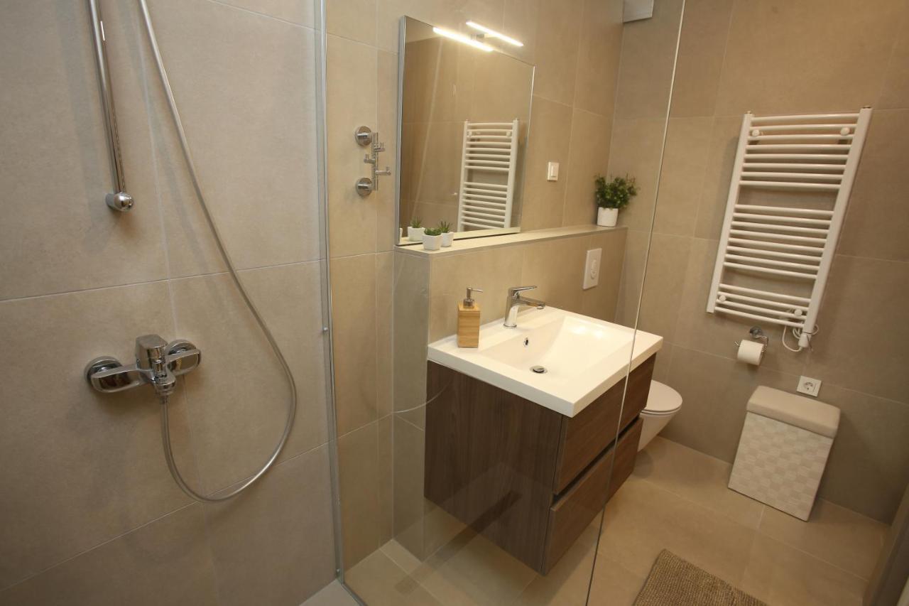 Apartmani Tri Bunje Tribalj 외부 사진
