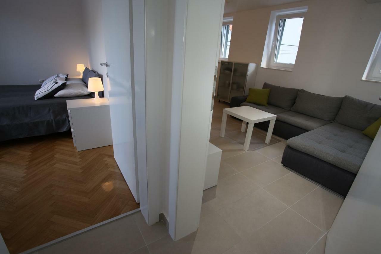 Apartmani Tri Bunje Tribalj 외부 사진