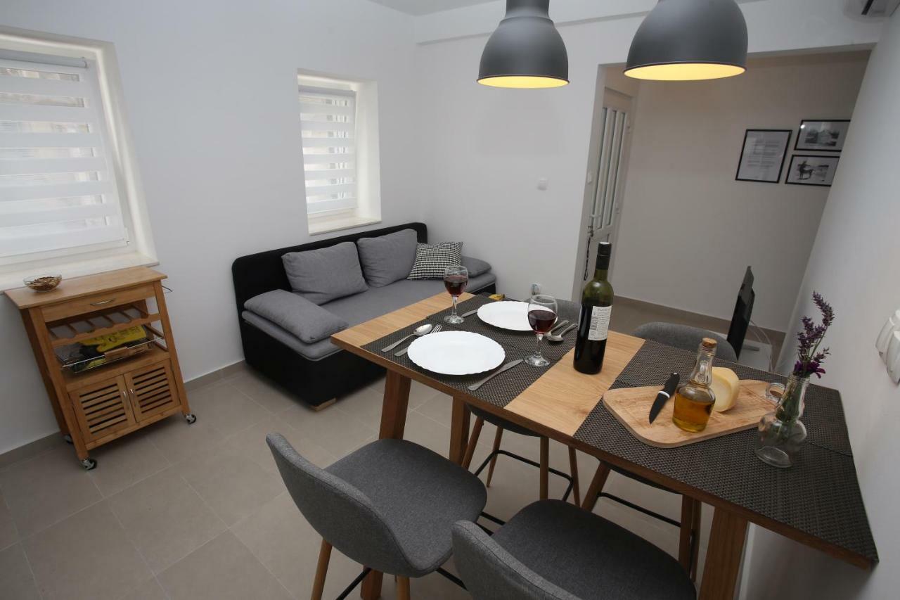 Apartmani Tri Bunje Tribalj 외부 사진